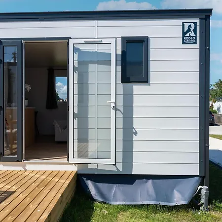 Caravan On The Coast * Bredene